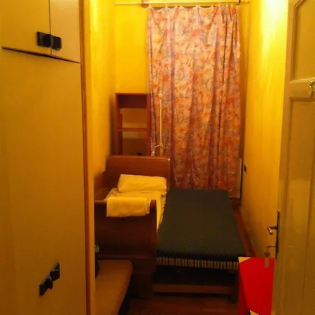Asz Vendeghaz ديبريتْسين
